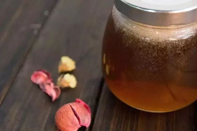 “长寿之果”的龙眼，龙眼花蜂蜜食味甘甜